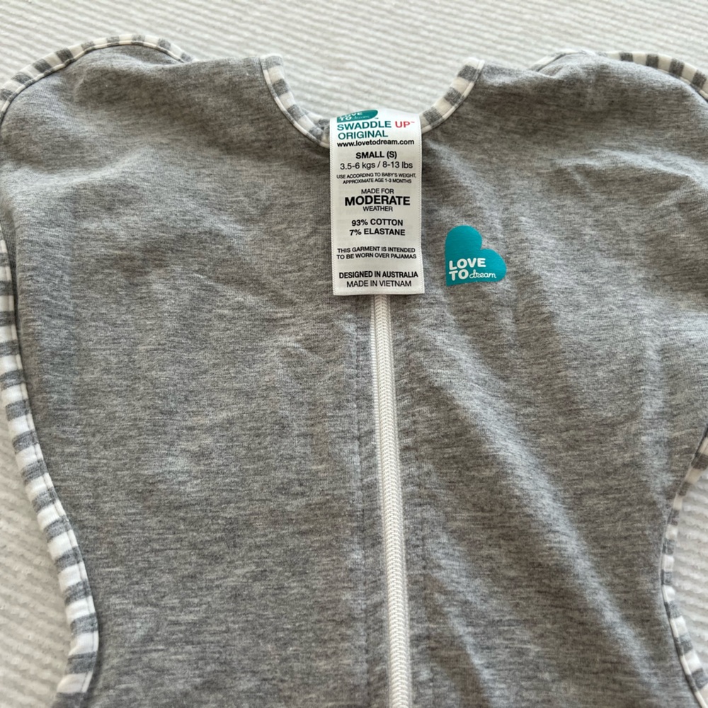 Love to dream swaddle/sleep sack